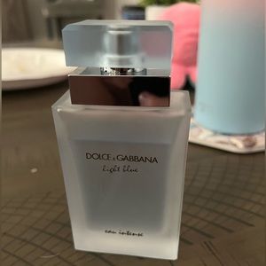 Dolce and Gabbana Light Blue Eau Intense